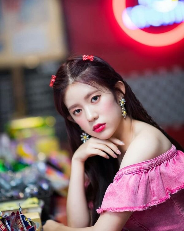 SỐC: Daisy xác nhận bị công ty tự ý sa thải chứ không chủ động rời MOMOLAND