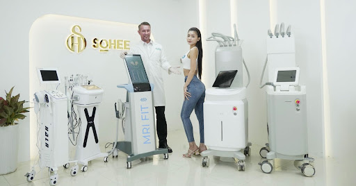 CÔNG NGHỆ ĐẾN TỪ HOA KỲ - Kiến Tạo vòng 3 không cần đến phẫu thuật